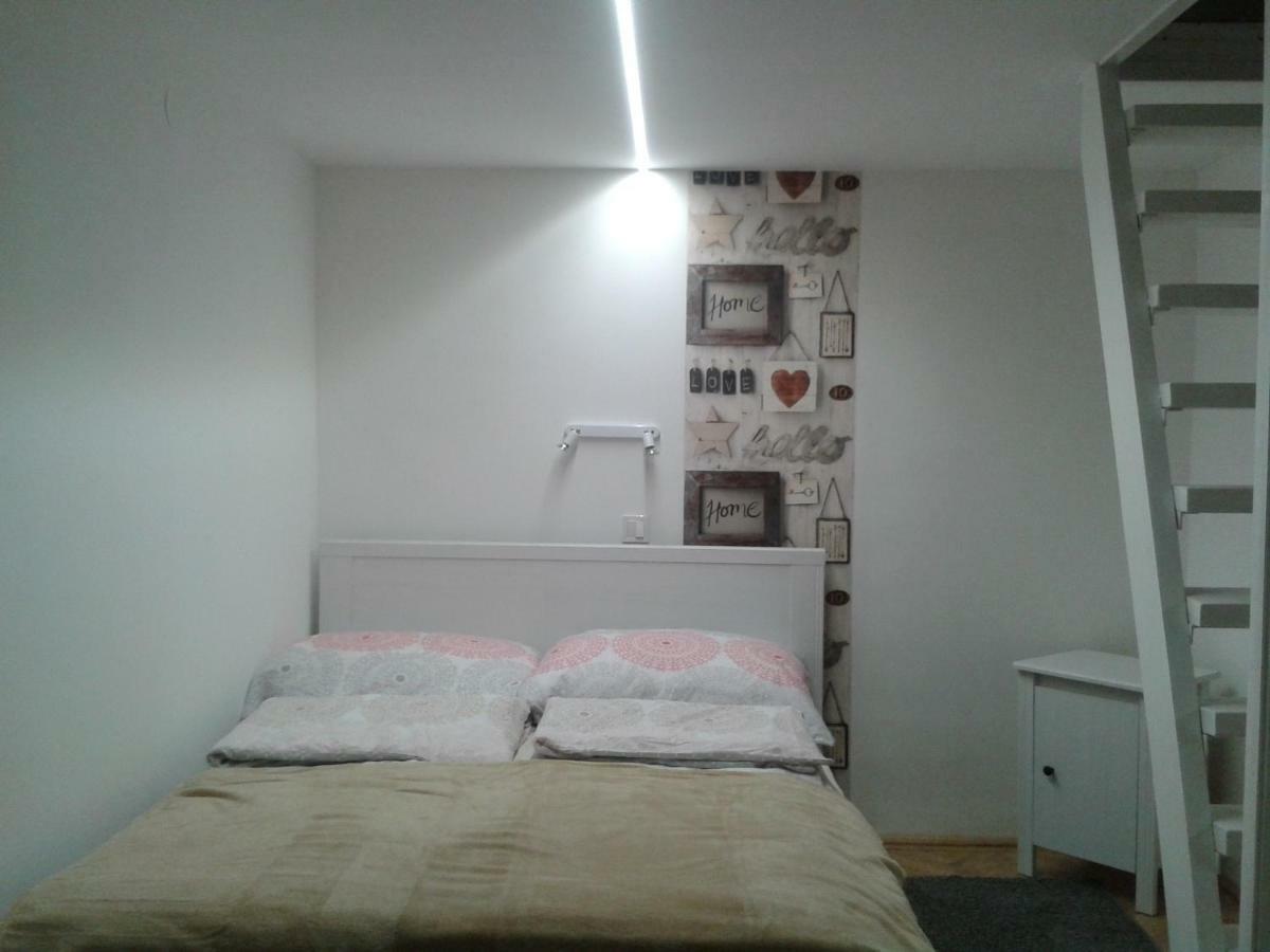 Lily Apartman Budapeszt Zewnętrze zdjęcie